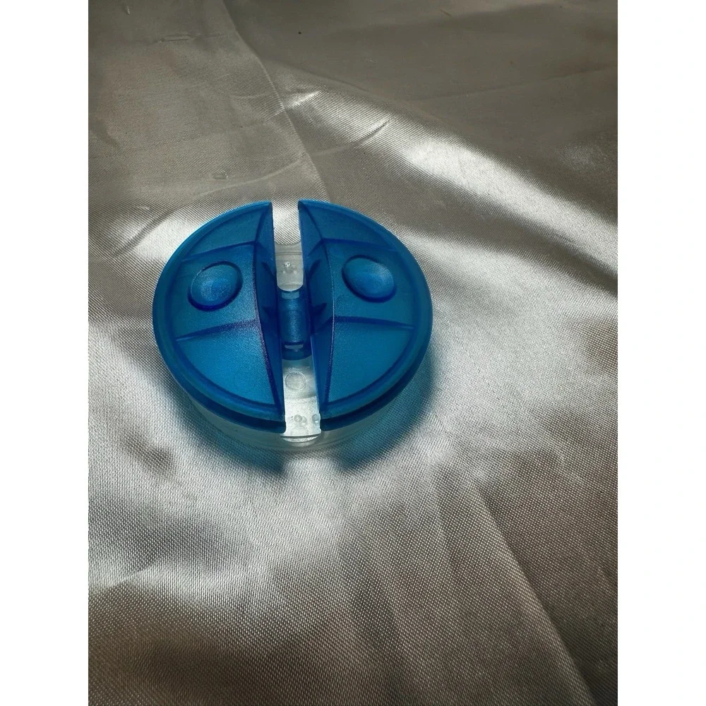Portable Round USB Cable Winder Compact Rotary Wire Organizer Phone Holder